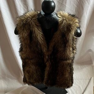 Divided Faux Fur Vest in Brown and Black